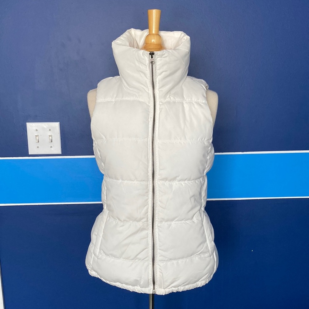 Old Navy Puffer Vest sz Sm